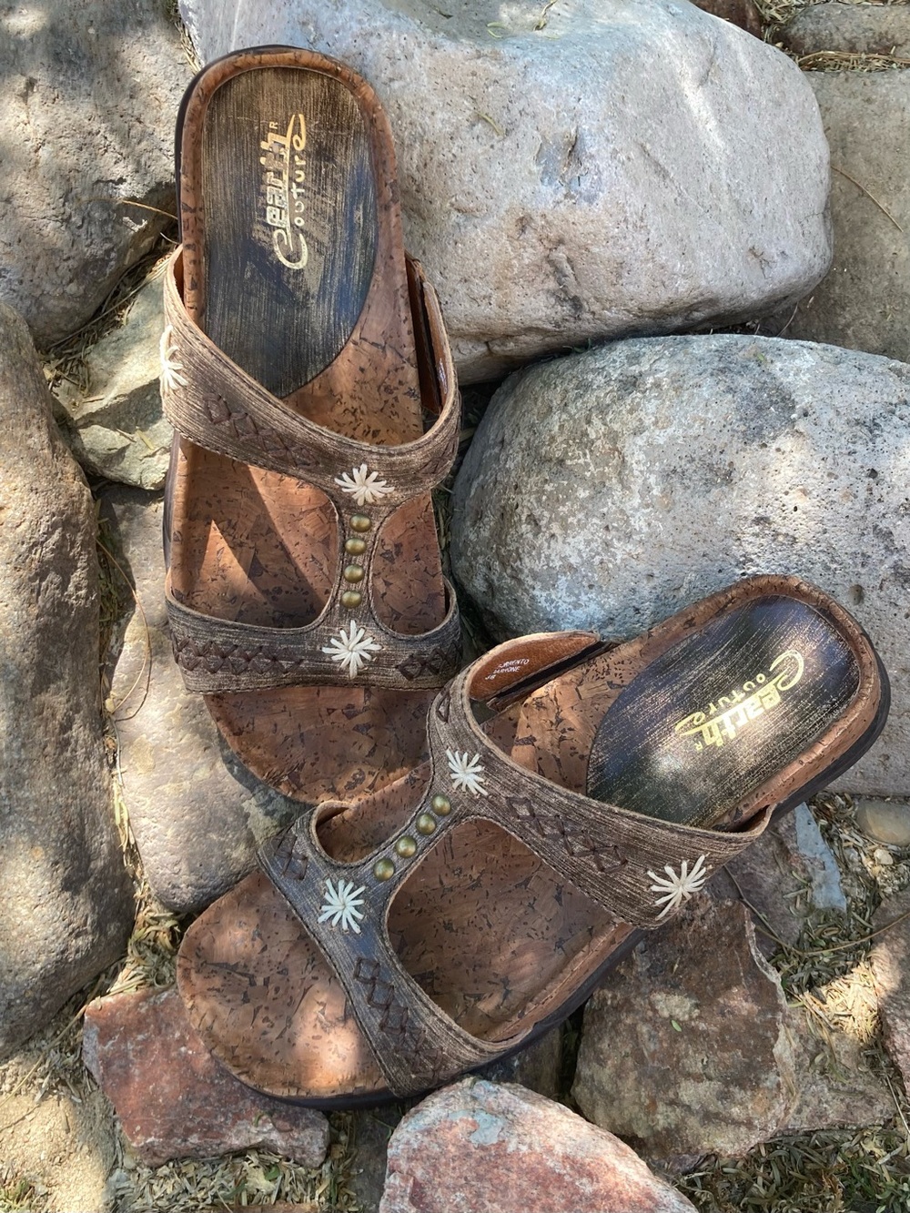 Earth Origins Couture - Sorrento Marrone Leather Slide Sandal Bronze Size 8